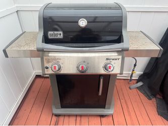 Weber Spirit E-310 3-Burner Liquid Propane Gas Grill