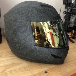 Icon Airmada Chantilly Large