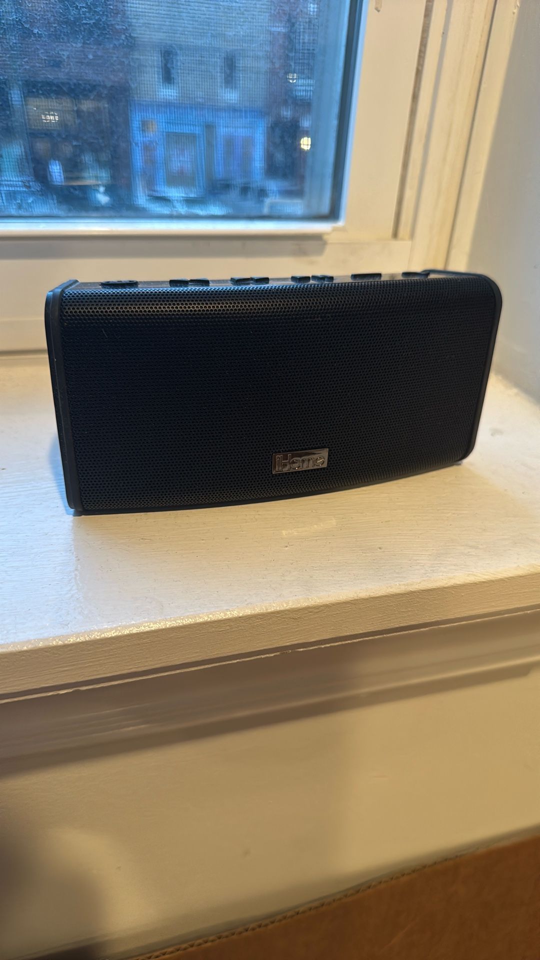 iHome Bluetooth Speaker