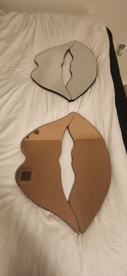 Mirror lips