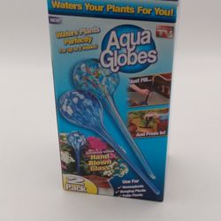 Aqua Globes Individually Crafted Hand Blown Glass 2- Pack