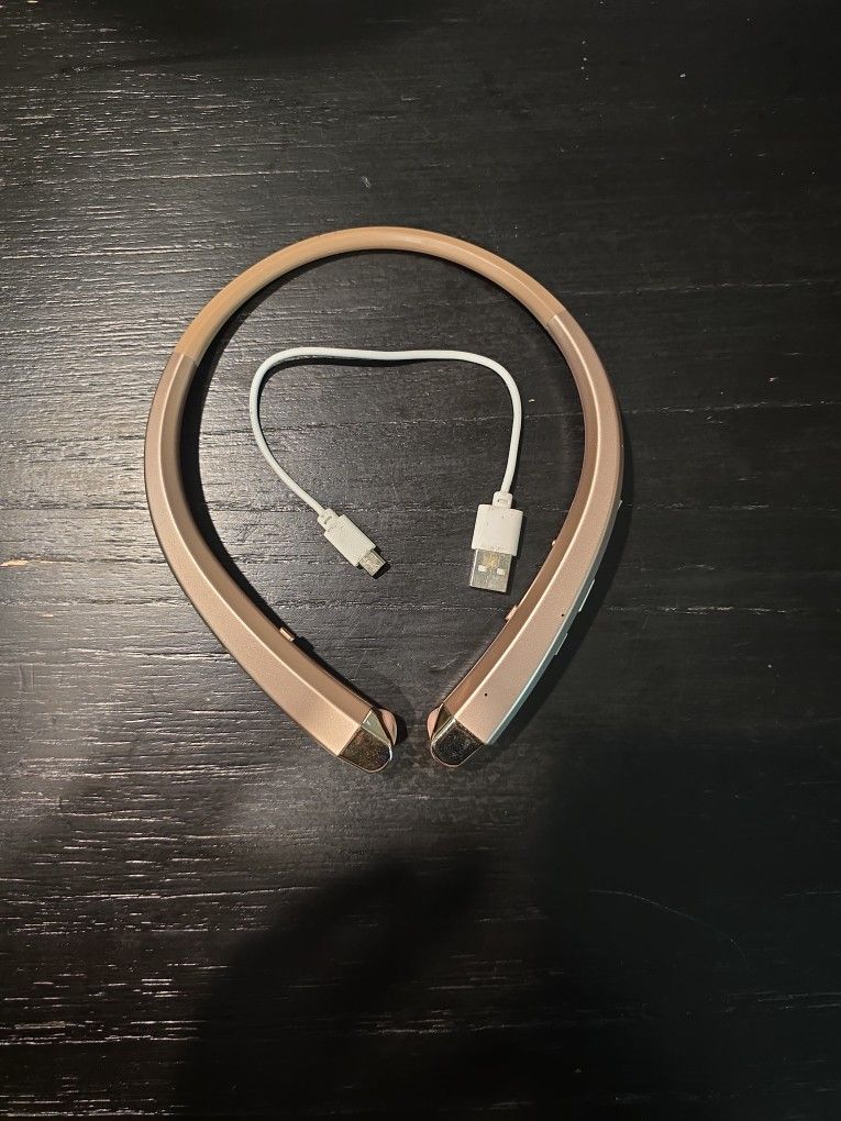 Wireless Headphone HBS 910