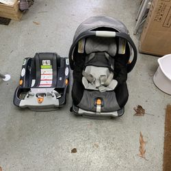 Chicco Keyfit Infant Car Seat W/ 2 Bases