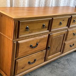 Solid Pine 8- Drawer & Door Large Dresser ( Dovetailed Construction ) 