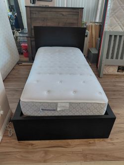 Black Twin Ikea Bed