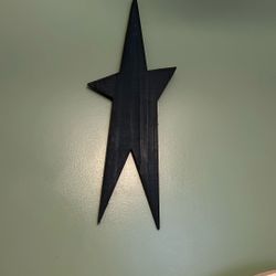 2 Wooden Stars