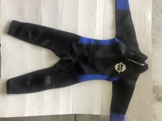 Wet suit