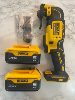 Dewalt Muiti Tool with (2)batteries