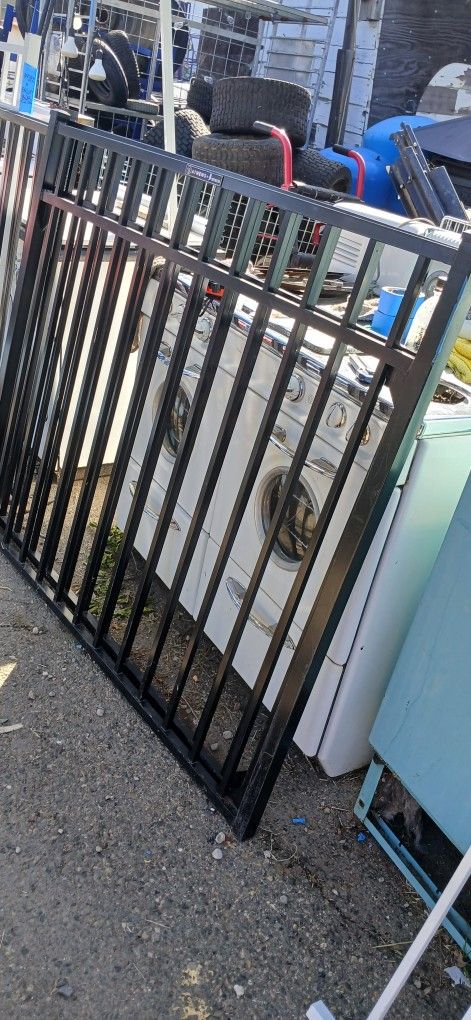 Fence Panels 2 Pieces $30 Each