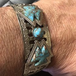 Faux Turquoise Bracelet 