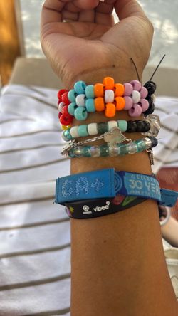 Sunday edc wristband with shuttle pass