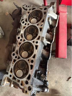 Cylinder head 4.6 engine