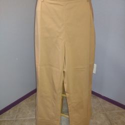 Calvin Klein Women's Dress Pants Size Large Caramel Colored 
