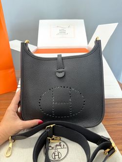 Hermes Evelyn 23 black clemence palladium hardware