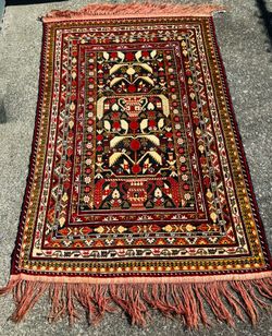 Vintage Ali Khoja Rug (Approx. 30–35 Years Old)