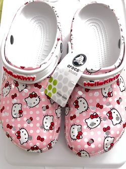 Hello Kitty Crocs