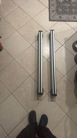 Audi Q5 OEM Roof Rack Carrier Unit - 8R0 071 151D