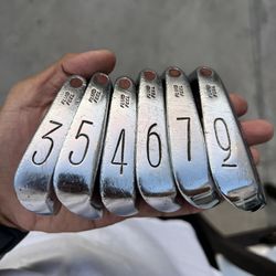 Wilson Staff Dynapower Fluid Feel Irons Set (3,4,5,6,7,9) Reg Steel Shafts