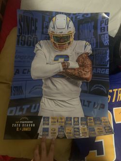 Derwin James Training Camp 24x18 Poster Chargers 2023