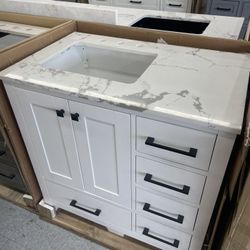 36” Solid Wood Bathroom Vanity With Quartz Top