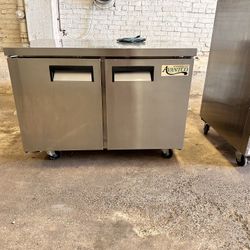 Restaurant Equipment 