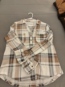New York Laundry Plaid Button-Up Shirt