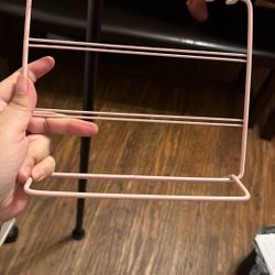 Jewelry Pink Stand 