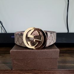  Authentic  Gucci Belt