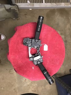 Chevrolet Camaro 2010-15: Turn Signal Switch and Windshield Wipers