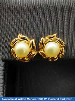 Pearl Earrings - Yellow Gold 14k (.585) 3.1 grams