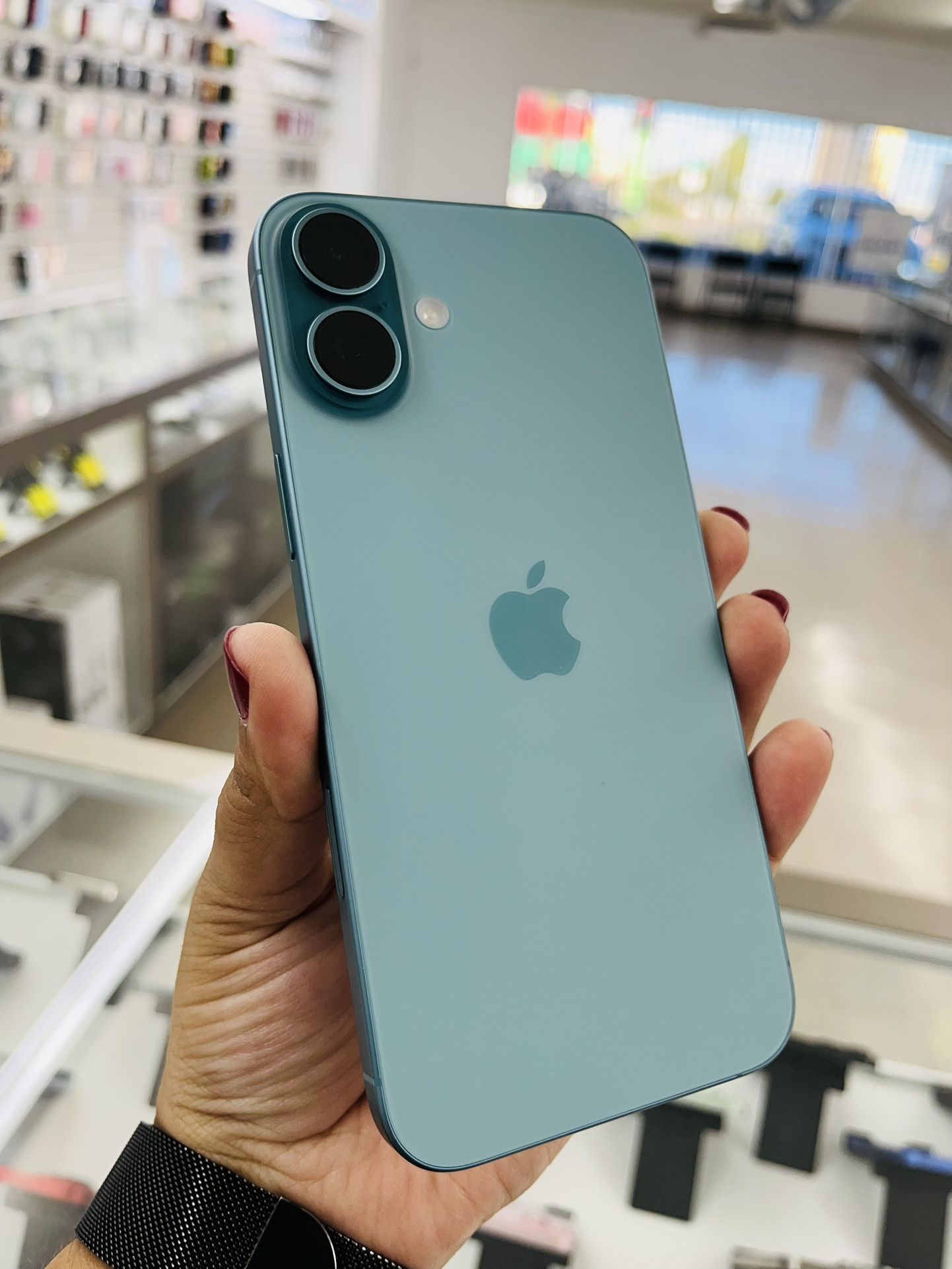 iPhone 16 Plus 128gb Unlocked Sim Slot