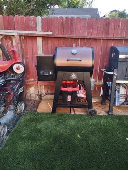 Smoker Maid By PIT BOSS