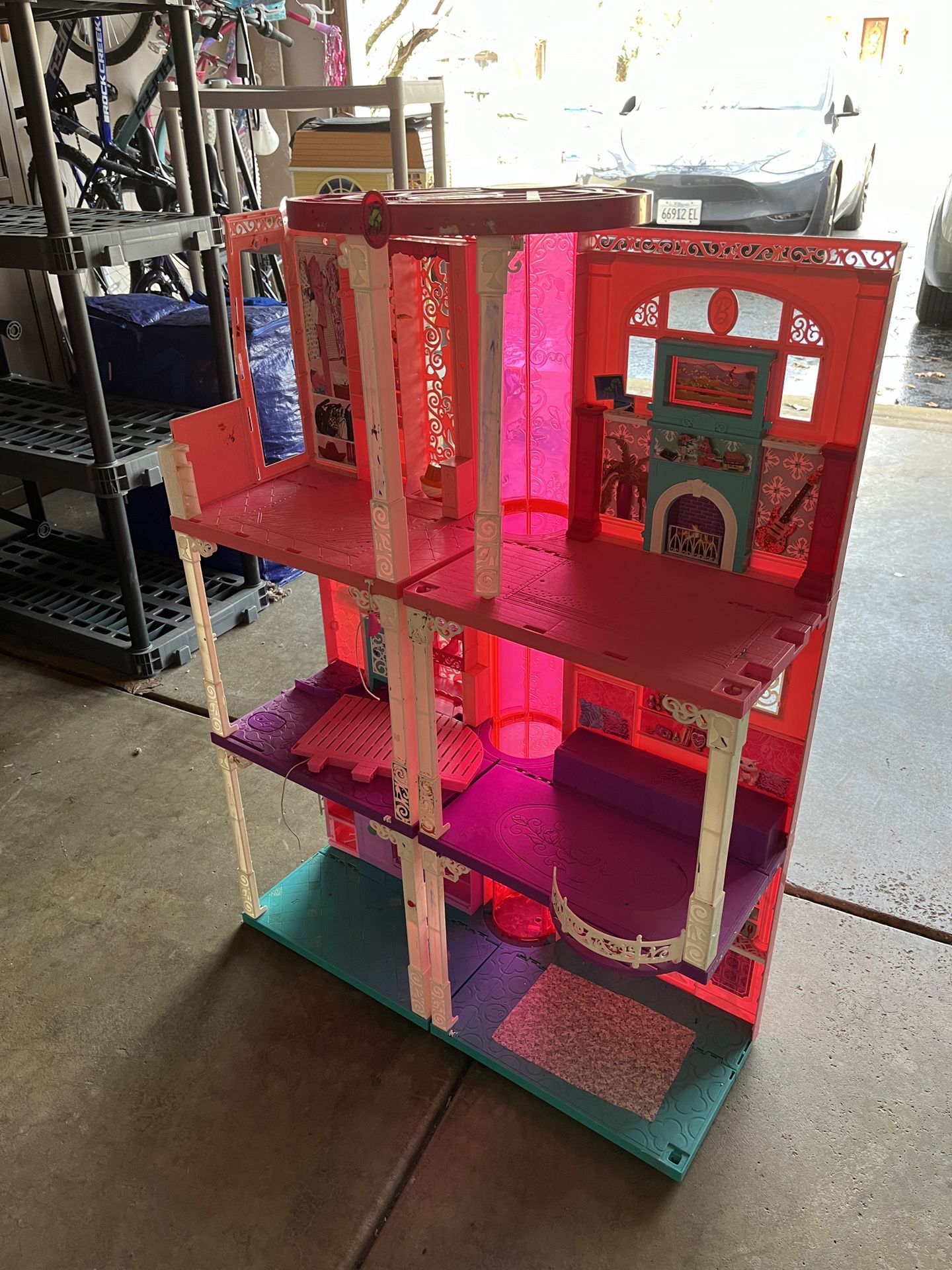 Girls Doll House - Age 6-10 