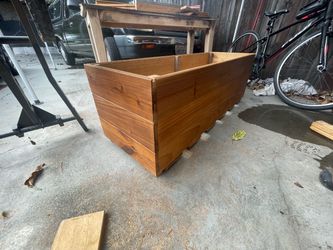 Planter box