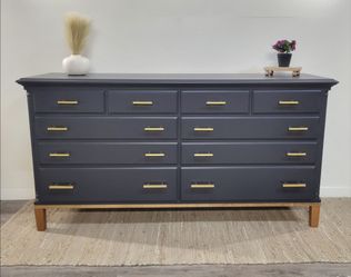 Vintage American Drew Dresser