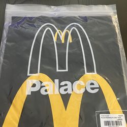 NEW Palace x McDonald's Logo T-shirt Tee