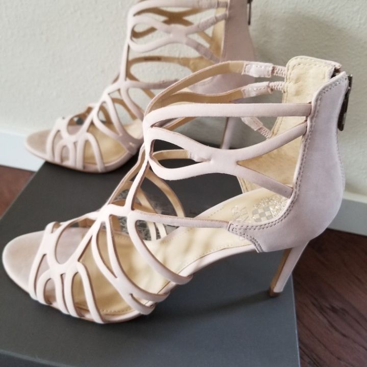 BrandNew Vince Camuto 8 Shoes