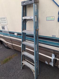 Werner 6ft  Fiberglass Step Ladder