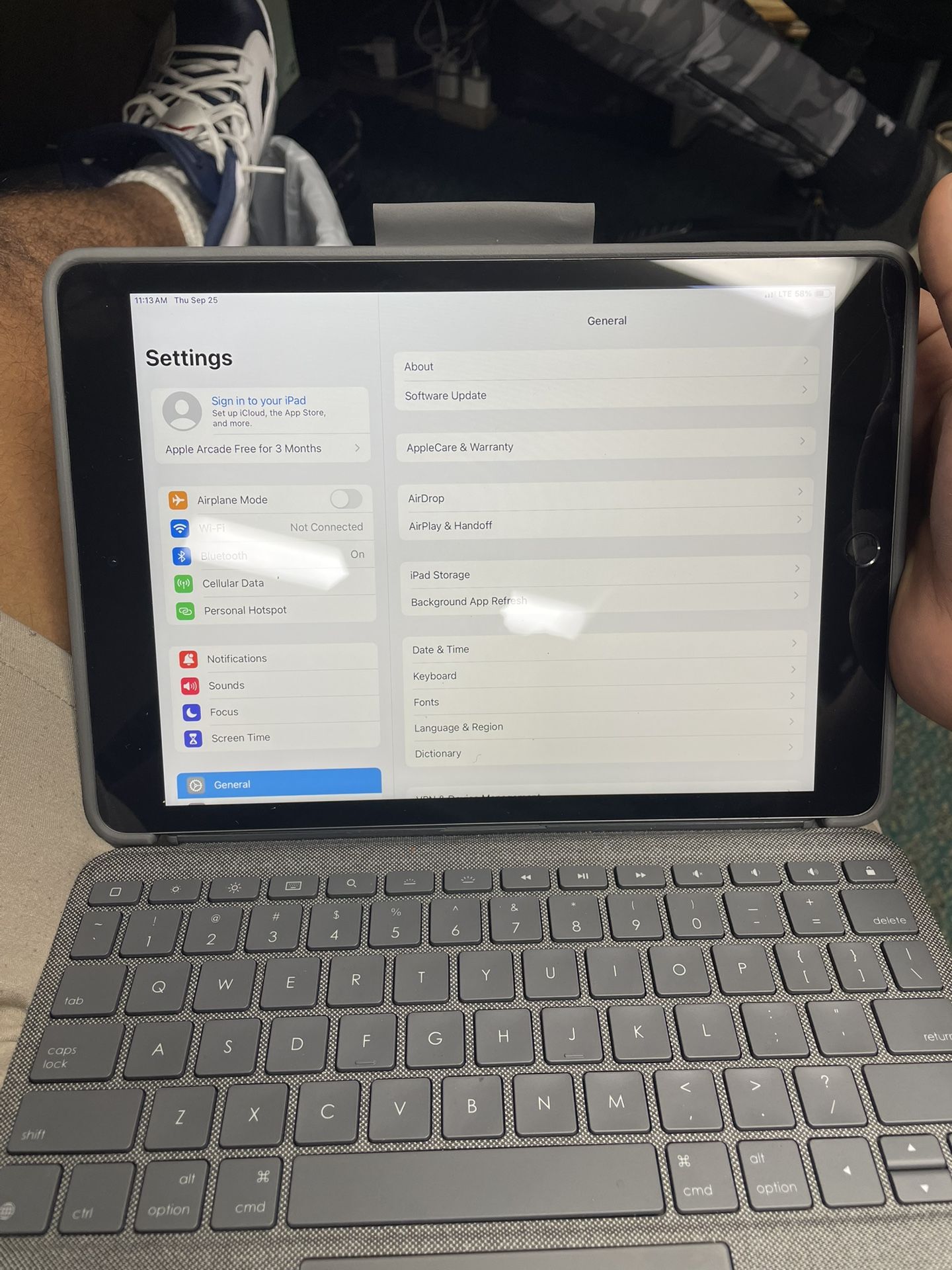 IPAD, ELECTRONICS APPLE 64GB IPAD 9TH GEN WIKEYBOARD WIFI CELLULAR MK663LL/A