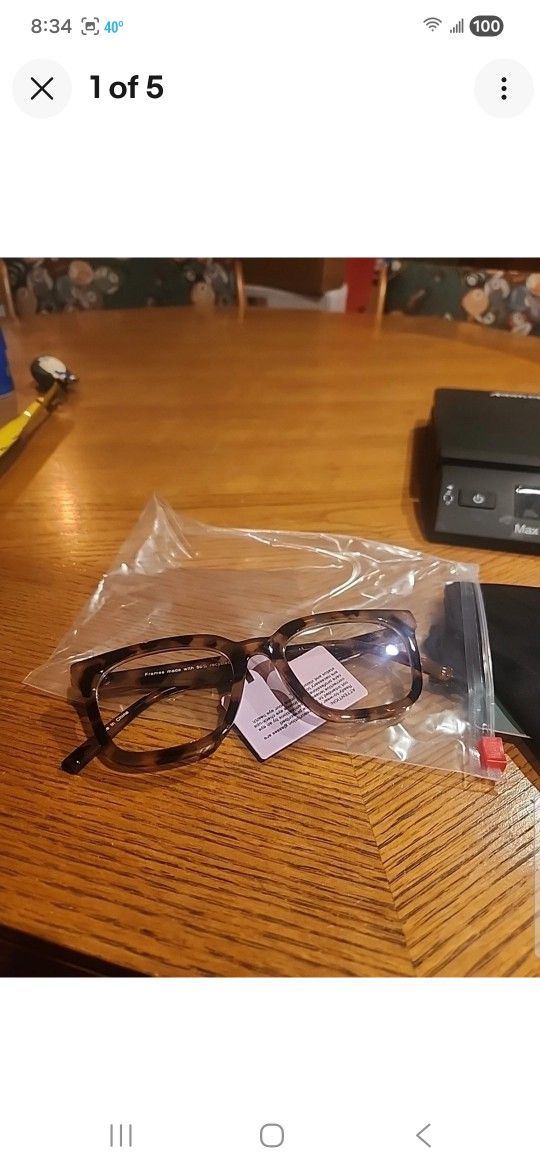 blue light filter glasses