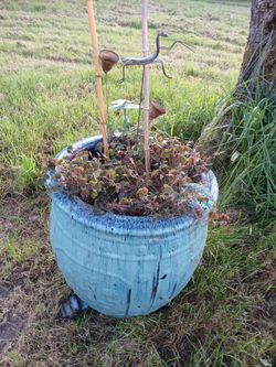 Very Large Heavy Plant Pot with Feet ~ Bamboo