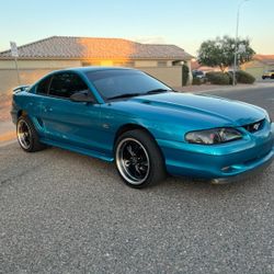 1994 Ford Mustang