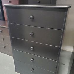 5 Drawers Dresser Available In Different Colors 