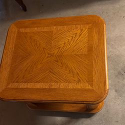 2 End Tables - Oak