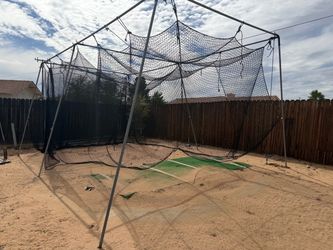 Home baseball batting cage