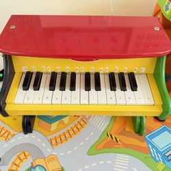Melissa Doug Piano 