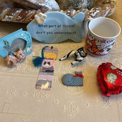 Vtg Cat Lovers 7 Pc Bundle — Ceramic Art, Cup, Magnet. Frame, Bookmark