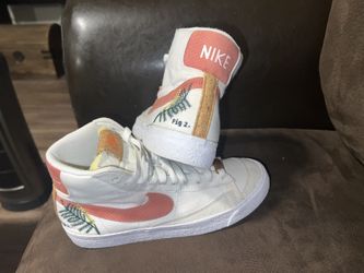 Nike Blazer Mid '77 SE 'Catechu' Flora/Cork pack size 7