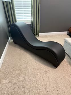 Zen by Design Curved Lounge Chair / Yoga Chaise