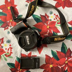 Nikon D5500 Camera w/ 18-55mm Lense 